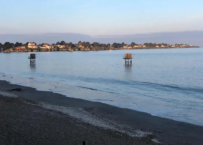 Maison Avec Jardin A 150 M De La Feriehus *